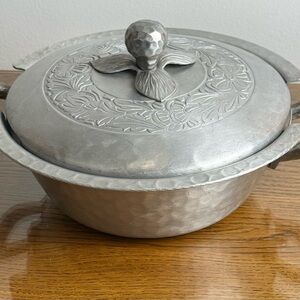 Hand Forged Everlast Metal Aluminum Casserole & Lid